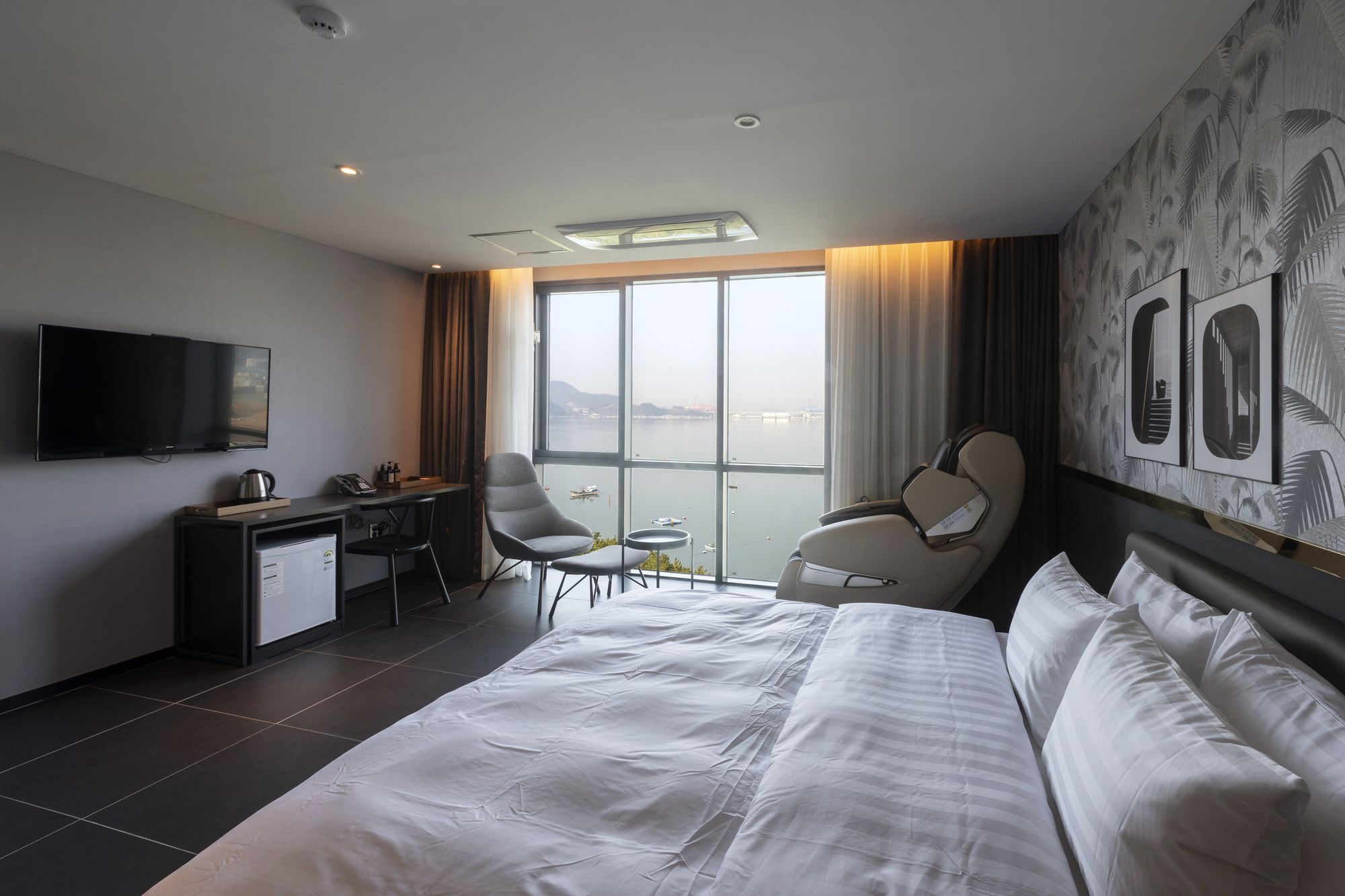 Brown-Dot Hotel Shinho Busan Ngoại thất bức ảnh