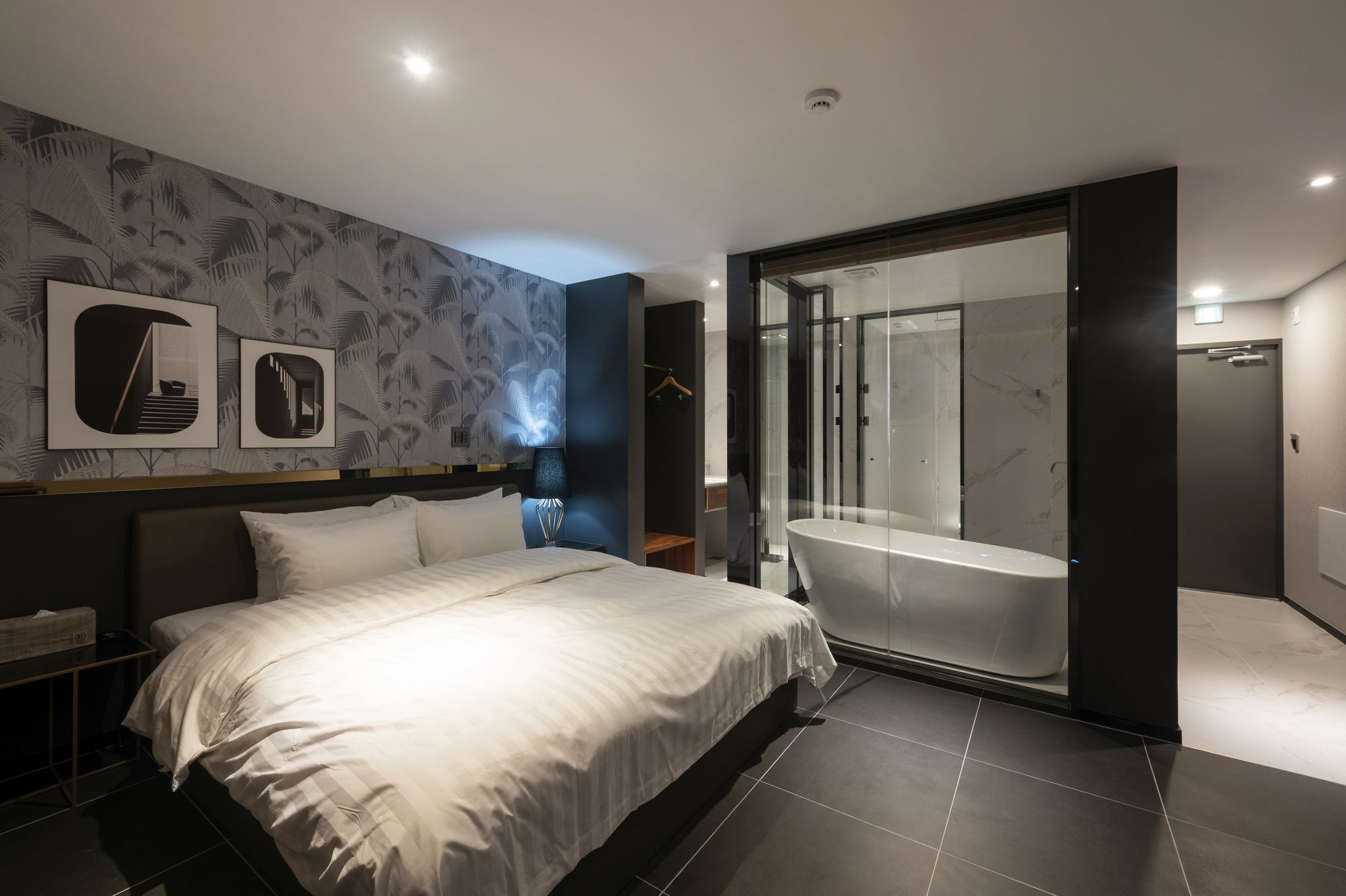Brown-Dot Hotel Shinho Busan Ngoại thất bức ảnh
